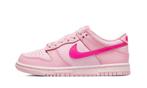 Nike Dunk Low Triple Pink (GS), Nieuw