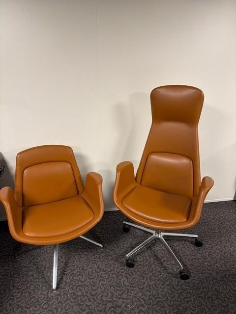 Wize Nordic directie- en bezoekersstoel cognac leer showroom, Zakelijke goederen, Kantoor en Winkelinrichting | Kantoormeubilair en Inrichting