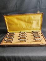 Messensteun (12) - Verzilverd, Antiek en Kunst