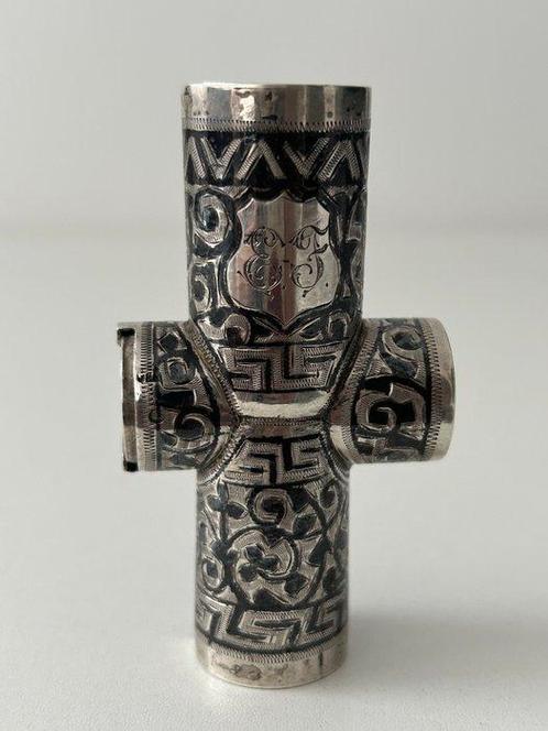 Sergej Gerassinow - Spaarpot - kruisvormig - .875 (84, Antiek en Kunst, Antiek | Goud en Zilver