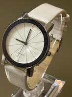 Black and white, Nieuw