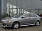 Mitsubishi Lancer 1.6 Sportback Limited Uniek! NL Weinig km, Voorwielaandrijving, Dealer onderhouden, Stof, Zwart