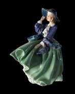 Royal Doulton - Beeldje - Top O’ The Hill - Porselein