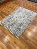Decoratief grijs tapijt - Tapijt - 190 cm - 130 cm - Nieuwe, Nieuw
