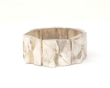Een sterling zilveren Lapponia armband beschikbaar voor biedingen
