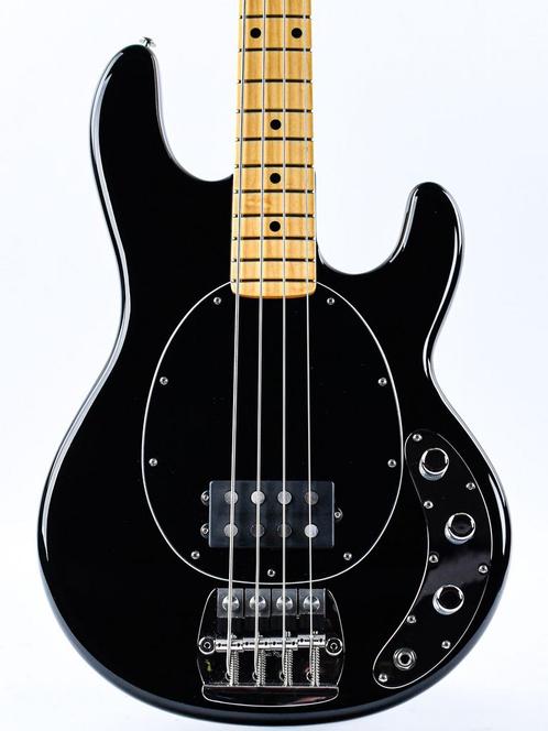 Music Man Retro 70s Stingray Black (Basgitaren) (Basgitaren), Muziek en Instrumenten, Snaarinstrumenten | Gitaren | Bas, Nieuw