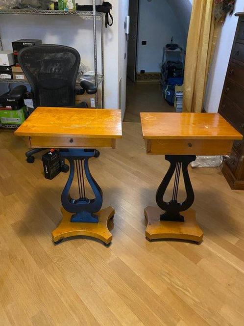 Tafel (2) - Kersenhout - Twee occasionele tafels met, Antiek en Kunst, Antiek | Overige Antiek