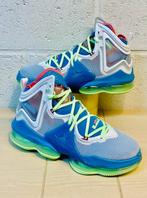 Nike - Nike LeBron 19 Dutch Blue Lime Glow - Sneakers -, Nieuw