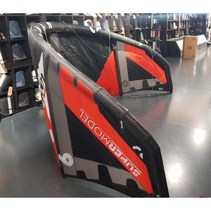 Reedin Supermodel V3 kite only - 6 m², Watersport en Boten, Kitesurfen, Kite, Gebruikt, 6 m², Twintip, Ophalen of Verzenden