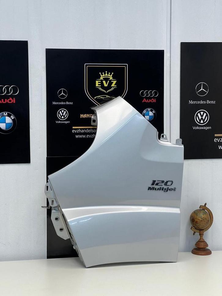 Fiat Ducato 120 Multijet spatbord/voorscherm links bj.2010, Auto-onderdelen, Carrosserie en Plaatwerk, Gebruikt, Fiat, Links, Spatbord