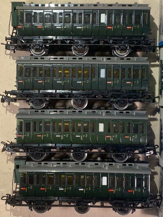 Märklin H0 - 4004,4005 - Modeltrein personenwagonset (4) - 4, Hobby en Vrije tijd, Modeltreinen | H0