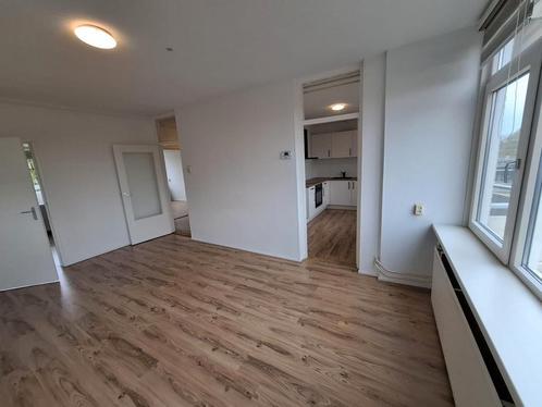 Te huur: Appartement Jacob van Ruysdaelstraat in Almelo, Huizen en Kamers, Huizen te huur, Overijssel, Appartement