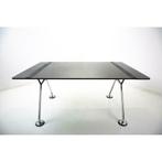 Tecno Nomos System bureaus zwart volkern blad chroom onderst, Overige plaatsen, Ophalen of Verzenden, Gebruikt, Bureau