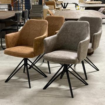 Draaistoel Set Taupe Cognac beschikbaar voor biedingen