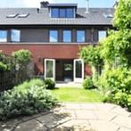 Ruime eengezinswoning met tuin, parkeerplaats en l..., Huizen en Kamers, Garages en Parkeerplaatsen