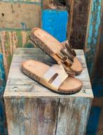 Champagne kleurige Zomerse Slippers, Ophalen of Verzenden, Nieuw, Overige kleuren, Slippers