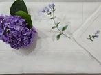 Tovaglia ricamata in puro lino rifinita a mano - Tafelkleed, Antiek en Kunst, Antiek | Kleden en Textiel