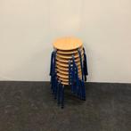 Complete set van 10 stuks schoolkrukken Presikhaaf,, Huis en Inrichting, Stoelen, Ophalen of Verzenden, Gebruikt, Hout, Vijf, Zes of meer stoelen