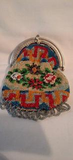 antiek zilveren beugel portemonnee met kralen tasje. vroeg, Antiek en Kunst