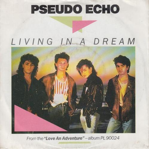 Single vinyl / 7 inch - Pseudo Echo - Living In A Dream, Cd's en Dvd's, Vinyl Singles, Zo goed als nieuw, Verzenden