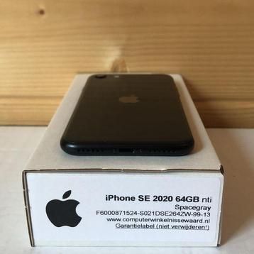 Apple iPhone SE 2020 64GB + nieuwe accu (100%) zwart + beschikbaar voor biedingen