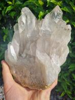 Rotskristal Big crystal cluster - Hoogte: 210 mm - Breedte:
