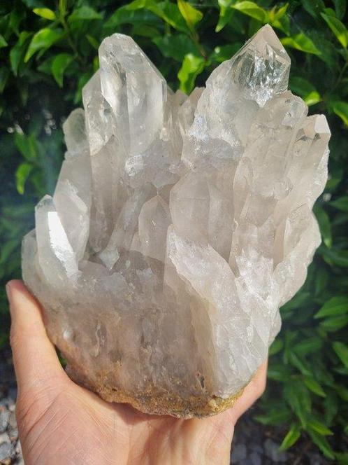 Rotskristal Big crystal cluster - Hoogte: 210 mm - Breedte:, Verzamelen, Mineralen en Fossielen