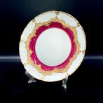 E.A.Leuteritz - Meissen - Opulent Style Plate (20 cm) -, Antiek en Kunst, Antiek | Meubels | Tafels