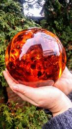 Baltische barnsteen - Grote massieve bol - Barnsteen - 14 cm, Verzamelen, Mineralen en Fossielen