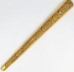 Schede - 21.6 kt. gouden Pendok Slorok - 150 diamanten -, Antiek en Kunst