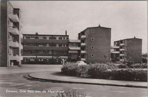 EMMEN - Drie Flats aan de Meerstraat, Verzamelen, Ansichtkaarten | Nederland, Verzenden