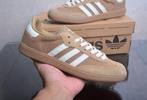 Adidas - Sneakers - Maat: EU 40 - Vintage - Nieuw met tags, Kleding | Heren, Schoenen, Nieuw