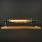 Hexagon Vintage Eiken Tafellamp, Huis en Inrichting, Lampen | Tafellampen, Nieuw