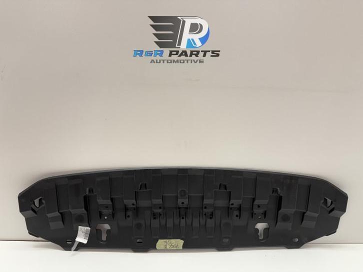 Voorbumper onderplaat   sluitdeel - Skoda Superb Vanaf ..., Auto-onderdelen, Carrosserie en Plaatwerk, Nieuw, Deur, Verzenden