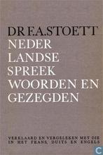 NEDERLANDSE SPREEKWOORDEN EN GEZEGDEN / WOORDENBOEKEN EN, Verzenden, Gelezen, Stoett