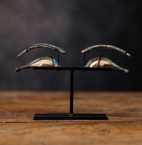Het oude Egypte, brons, albast Paar Egyptische bronzen ogen, Verzamelen, Mineralen en Fossielen