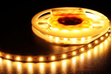 Ledstrip - warm wit - IP33 - 12 watt per meter