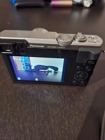 Panasonic Lumix TZ70 (ZS50) Digitale compact camera beschikbaar voor biedingen