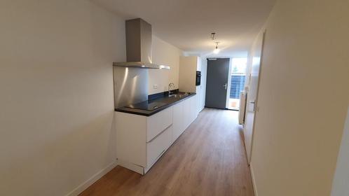 Te huur 3 kamer appartement Markt ,Zundert, Huizen en Kamers, Huizen te huur, Direct bij eigenaar, Noord-Brabant, Appartement