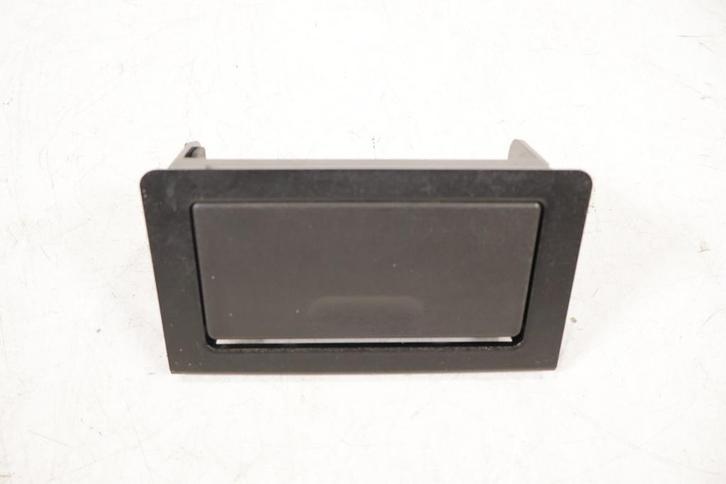 BMW E36 3 Serie OEM asbak achterin NIEUW! 51168186306, Auto-onderdelen, Interieur en Bekleding, Gebruikt, Ophalen of Verzenden