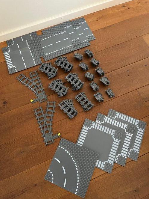 Lego Onderdelen - Train - GRONDPLATEN & RAILS, Kinderen en Baby's, Speelgoed | Duplo en Lego