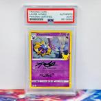 Pokémon Graded card - SIGNED Cosmoem #014 Laurie Hymes, Hobby en Vrije tijd, Verzamelkaartspellen | Pokémon, Nieuw