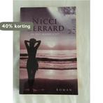 In het maanlicht 9789048001699 Nicci Gerrard, Verzenden, Gelezen, Nicci Gerrard