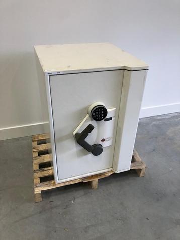 Chubbsafes Europlanet 150 II inbraakwerende kluis beschikbaar voor biedingen