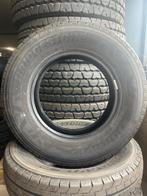 Bridgestone Duravis 215/70R15 zomer set van 4 stuks 8mm, Ophalen, 15 inch, Winterbanden, Band(en)