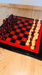 Schaakspel - Schönes Schachbrett mit Spielfiguren - Hout, Antiek en Kunst