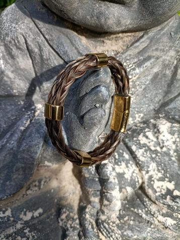 Paardenhaar armband - met twee vierkant gevlochten vlechten beschikbaar voor biedingen