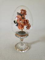 Fabergé ei - Het eitje met dagbloemen - Œuf en cristal de la