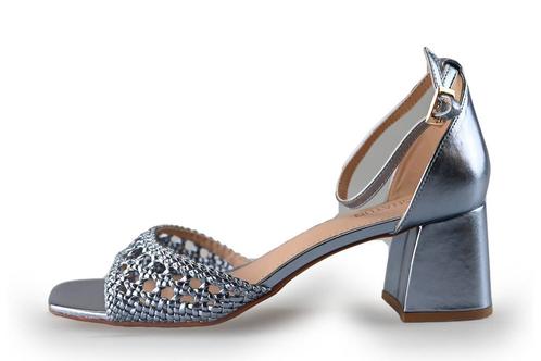 Signatura Pumps in maat 42 Zilver | 10% extra korting, Kleding | Dames, Schoenen, Overige kleuren, Zo goed als nieuw, Pumps, Verzenden