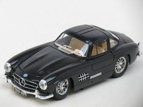 Burago 0130 Mercedes-Benz 300 SL (GSdcc, Personen), Hobby en Vrije tijd, Modelbouw | Figuren en Diorama's, Zo goed als nieuw, Ophalen of Verzenden